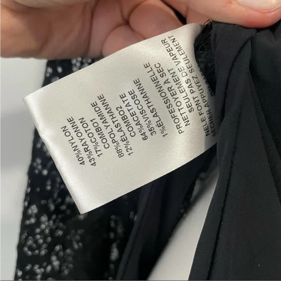 Jonathan Simkhai black lace long sleeve bodysuit button front size medium - Picture 3 of 8